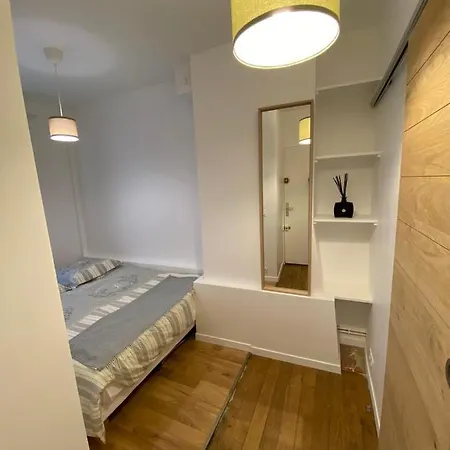 Cozy Apartment In The Heart Of Paris Διαμέρισμα Παρίσι